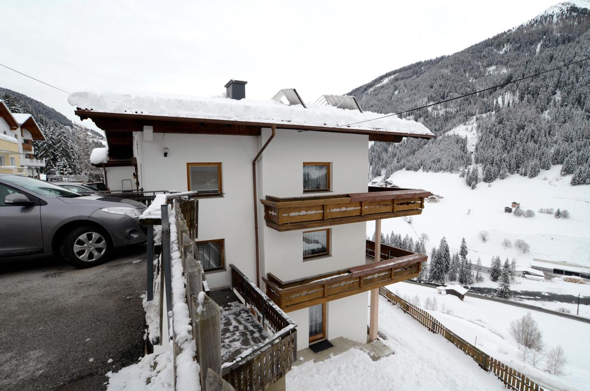Haus Ladner - Josef Und Marianne Apartment Kappl  Exterior foto